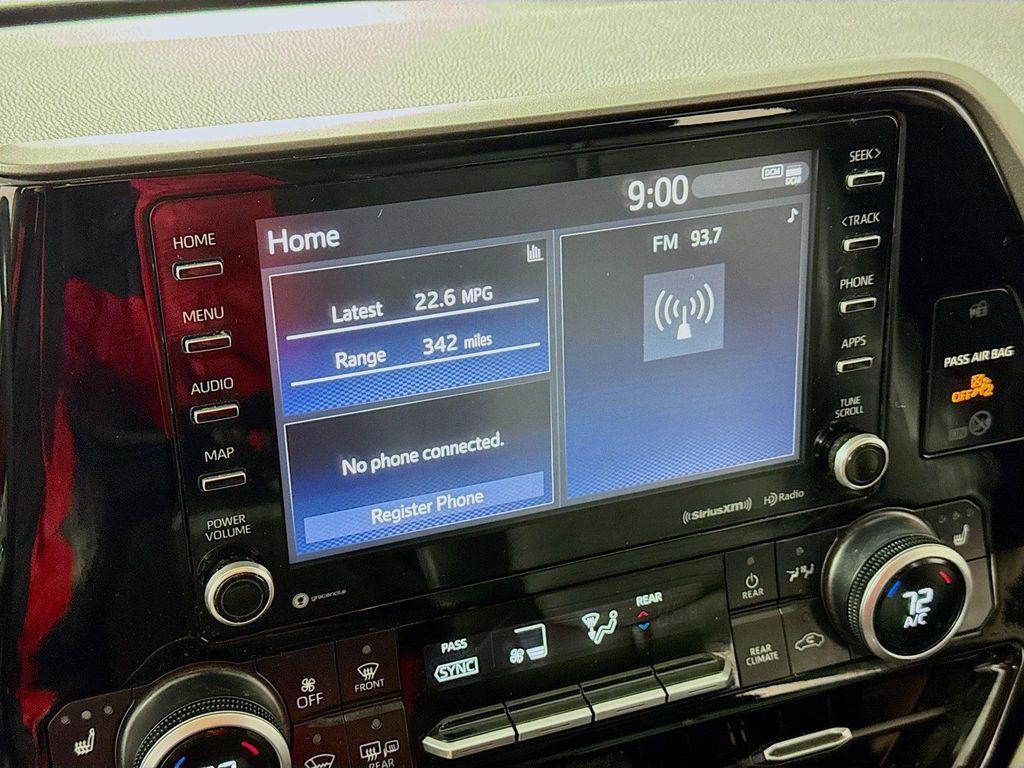 used 2021 Toyota Highlander car, priced at $28,890