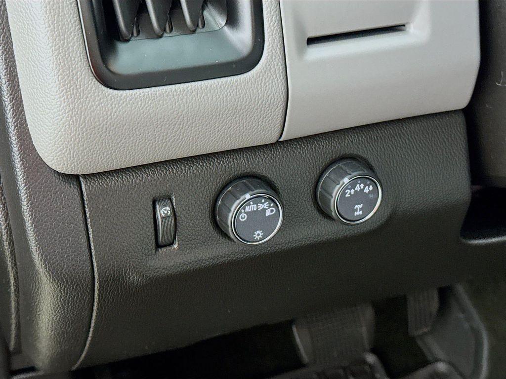 used 2017 Chevrolet Colorado car, priced at $19,990