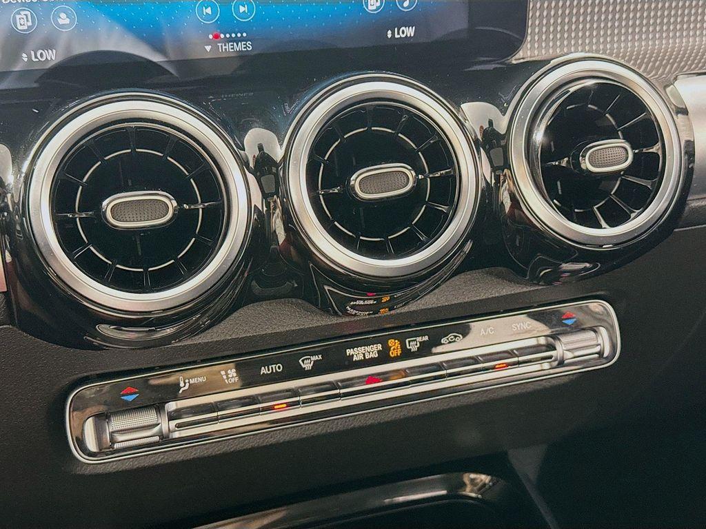 used 2021 Mercedes-Benz GLB 250 car, priced at $23,390