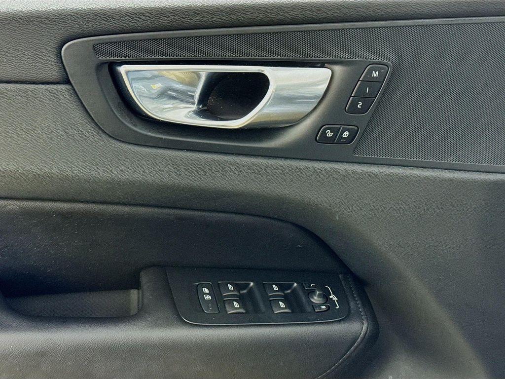 used 2023 Volvo XC60 car, priced at $34,990