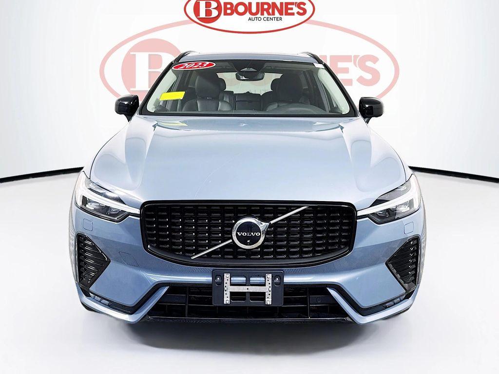 used 2023 Volvo XC60 car, priced at $34,990