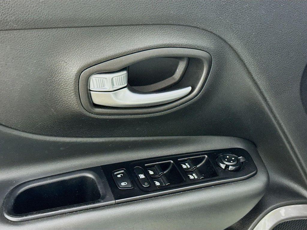 used 2021 Jeep Renegade car, priced at $18,190