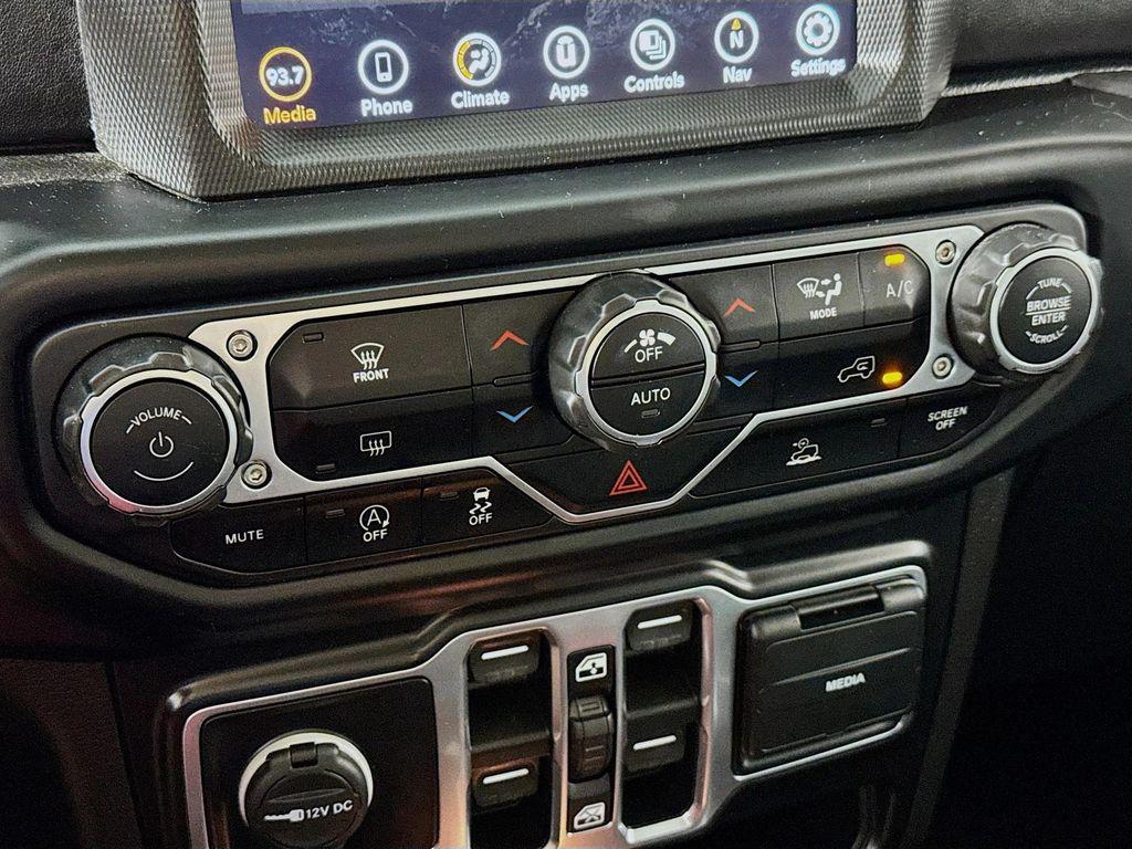 used 2022 Jeep Wrangler Unlimited car, priced at $29,990