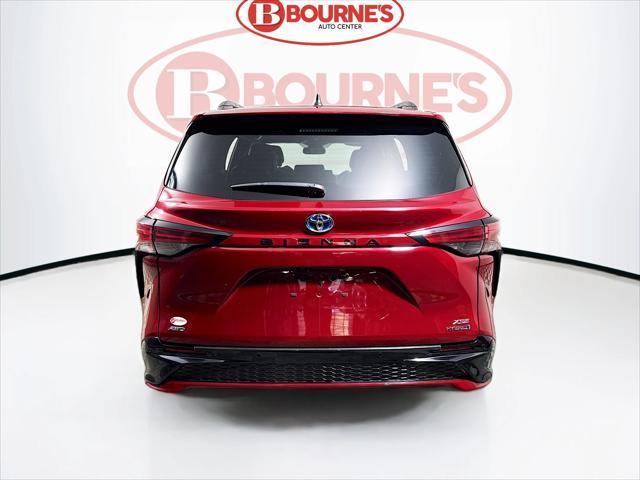 used 2022 Toyota Sienna car, priced at $35,990