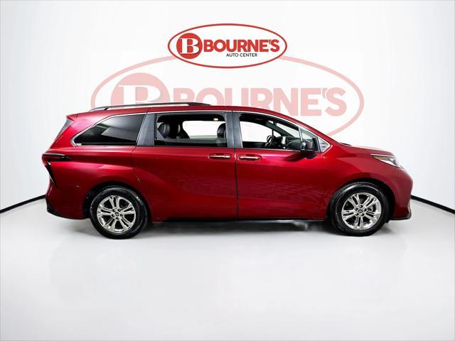 used 2022 Toyota Sienna car, priced at $35,990