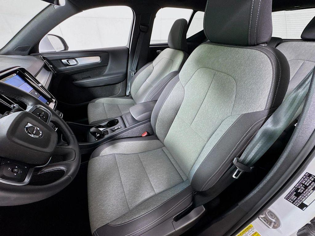 used 2025 Volvo XC40 car, priced at $29,490