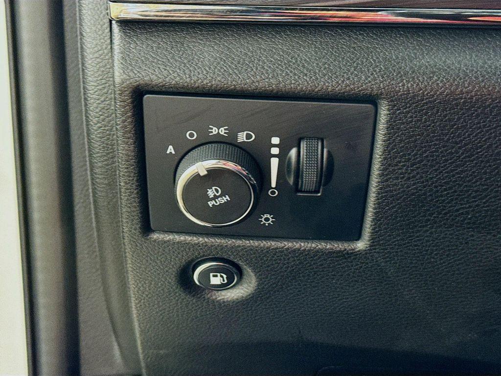 used 2021 Jeep Grand Cherokee car, priced at $26,290