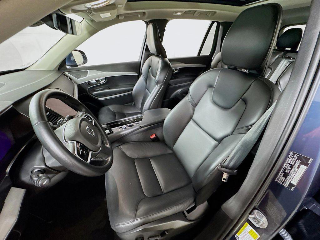 used 2025 Volvo XC90 car, priced at $47,990