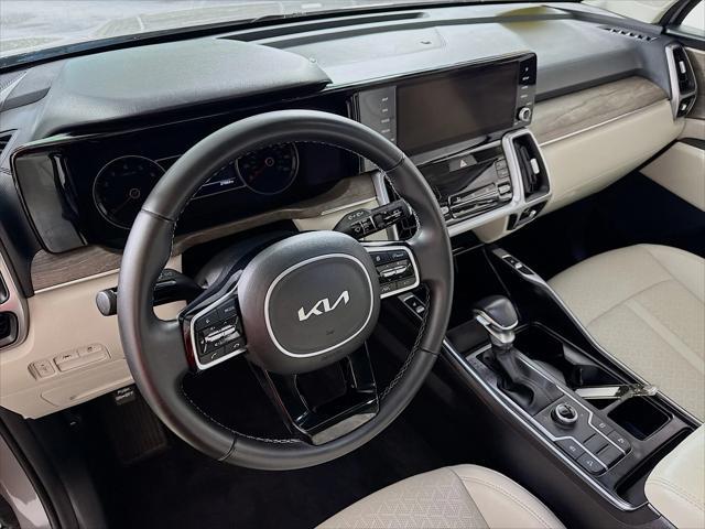 used 2022 Kia Sorento car, priced at $30,790