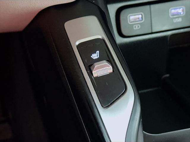 used 2022 Kia Sorento car, priced at $30,790