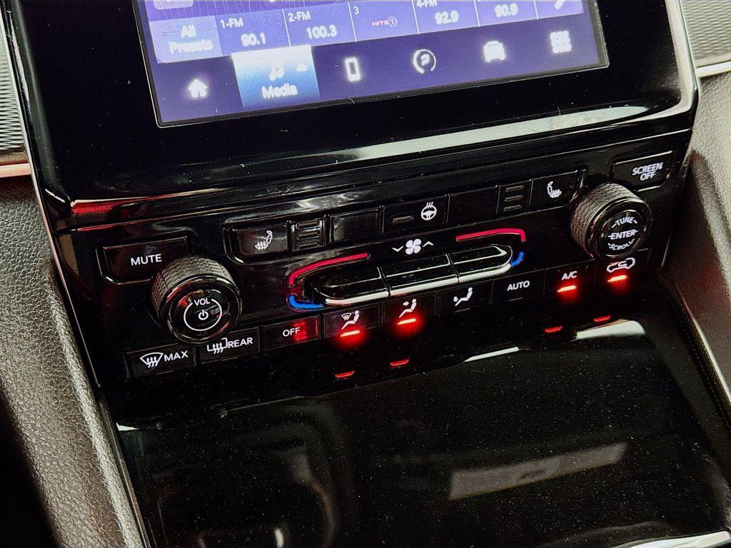 used 2024 Jeep Grand Cherokee car, priced at $27,990