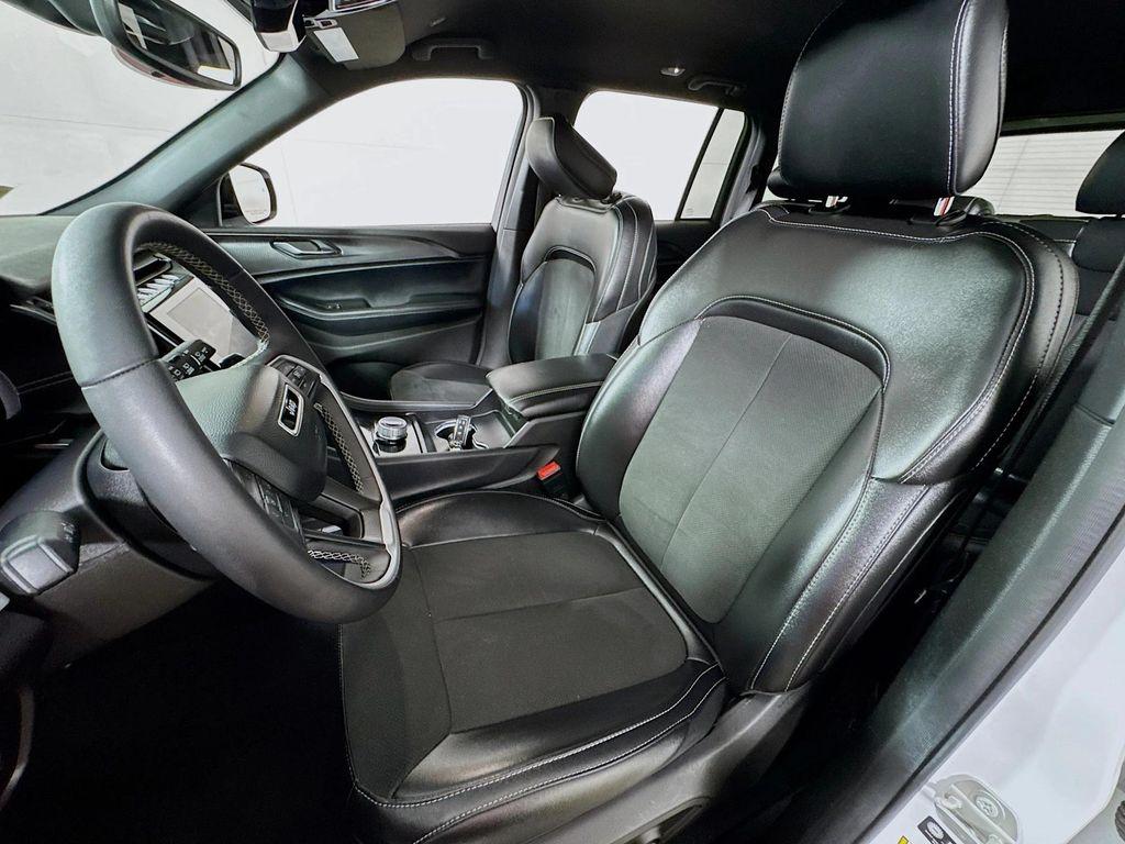 used 2024 Jeep Grand Cherokee car, priced at $27,990