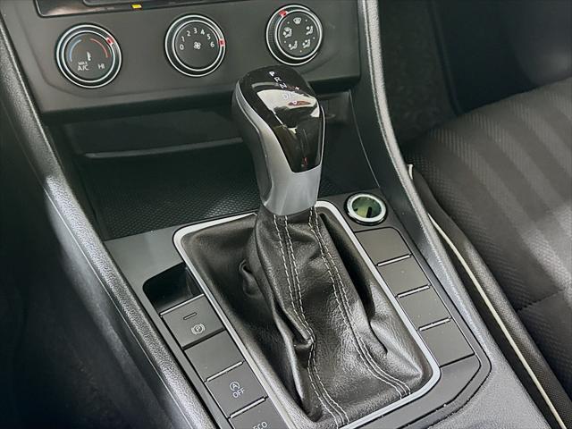 used 2024 Volkswagen Jetta car, priced at $19,590