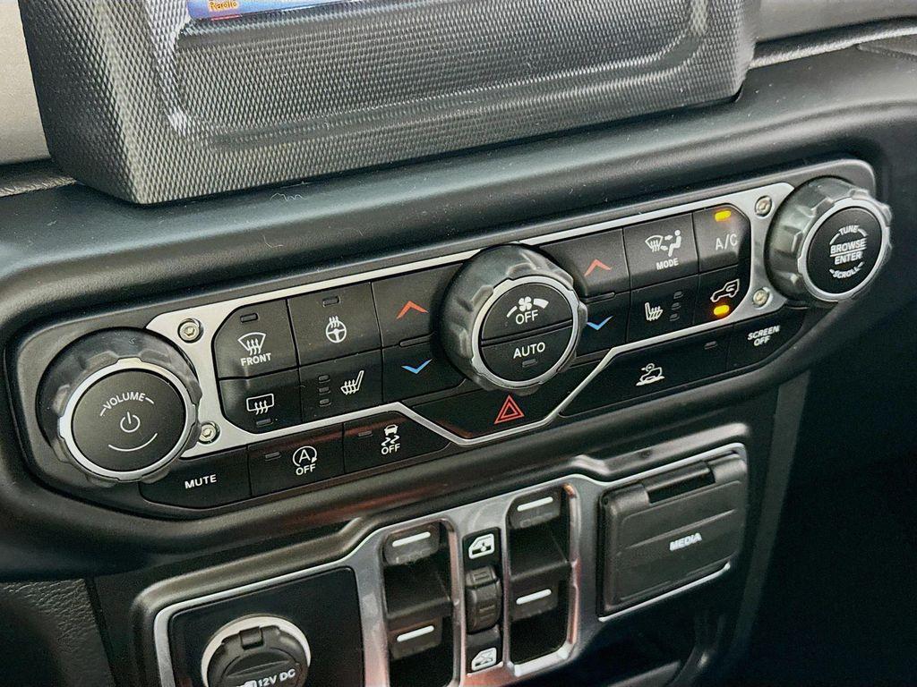 used 2022 Jeep Wrangler Unlimited car, priced at $28,990