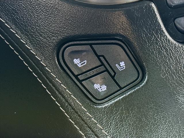 used 2018 GMC Yukon car, priced at $27,990