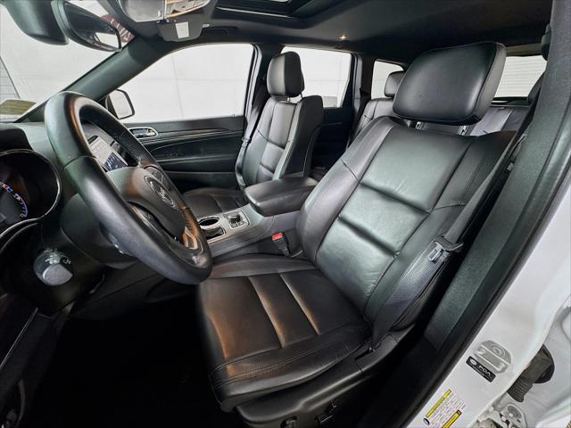 used 2022 Jeep Grand Cherokee car, priced at $27,990
