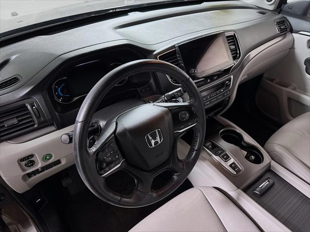 used 2022 Honda Pilot car, priced at $29,490