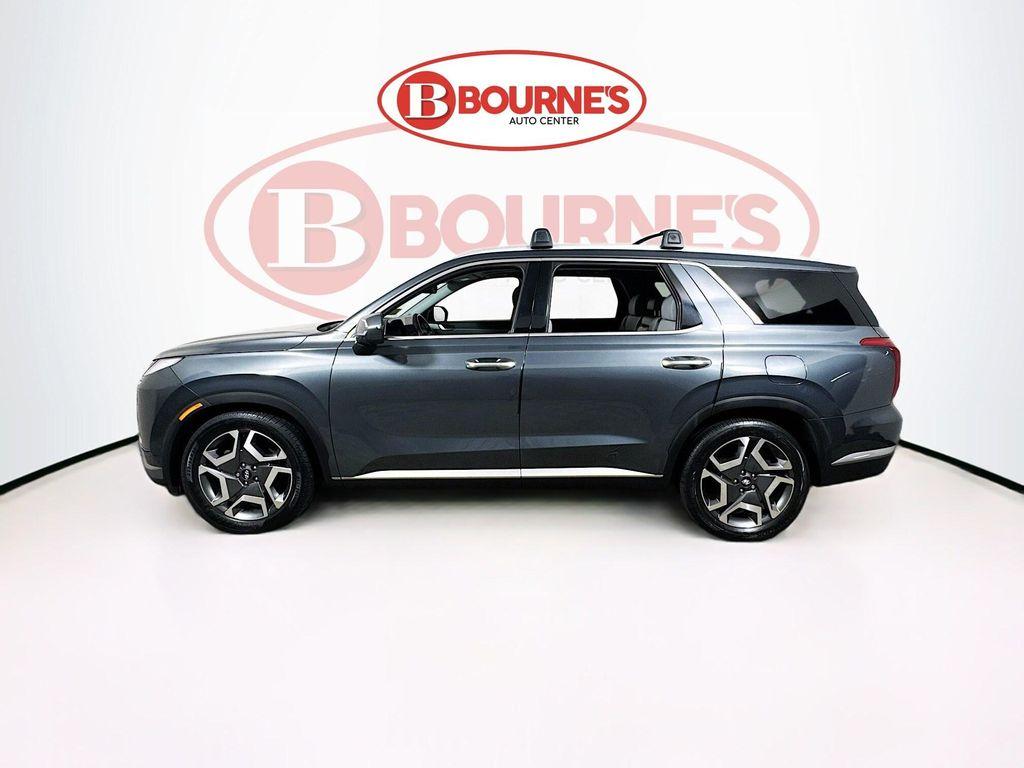 used 2023 Hyundai Palisade car, priced at $32,590