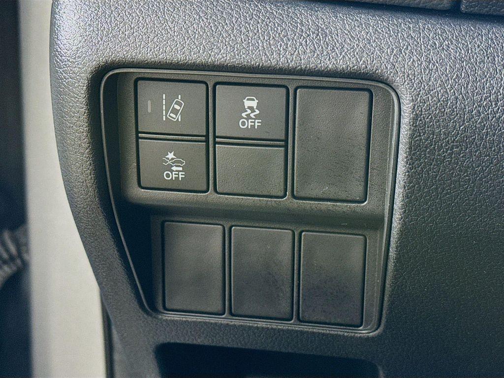 used 2022 Honda CR-V car, priced at $27,490