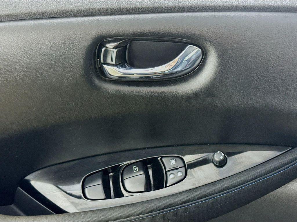 used 2019 Nissan Leaf car, priced at $8,490