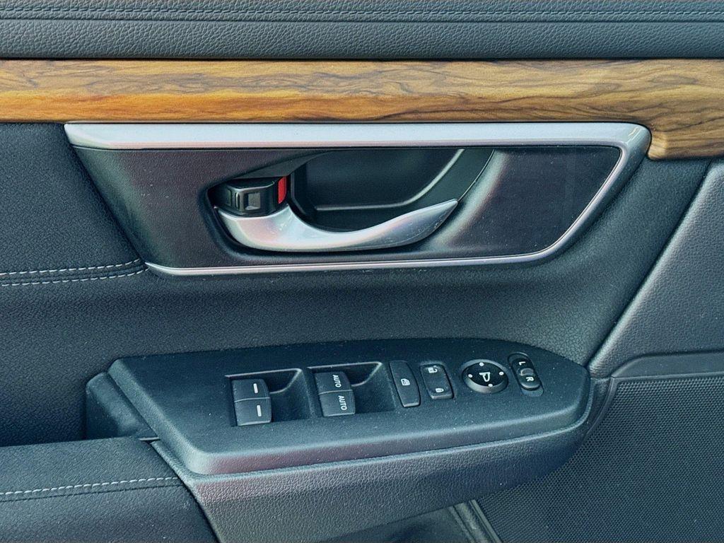 used 2020 Honda CR-V car, priced at $23,490