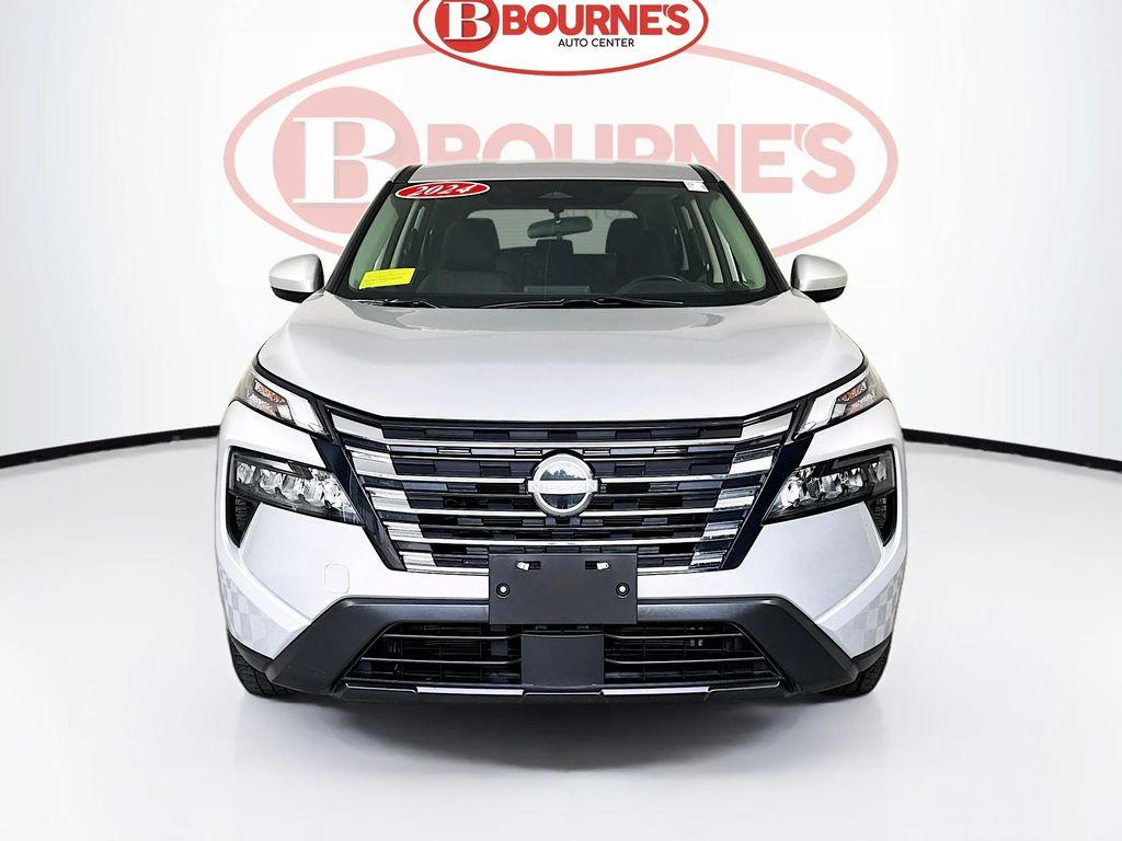 used 2024 Nissan Rogue car, priced at $21,790