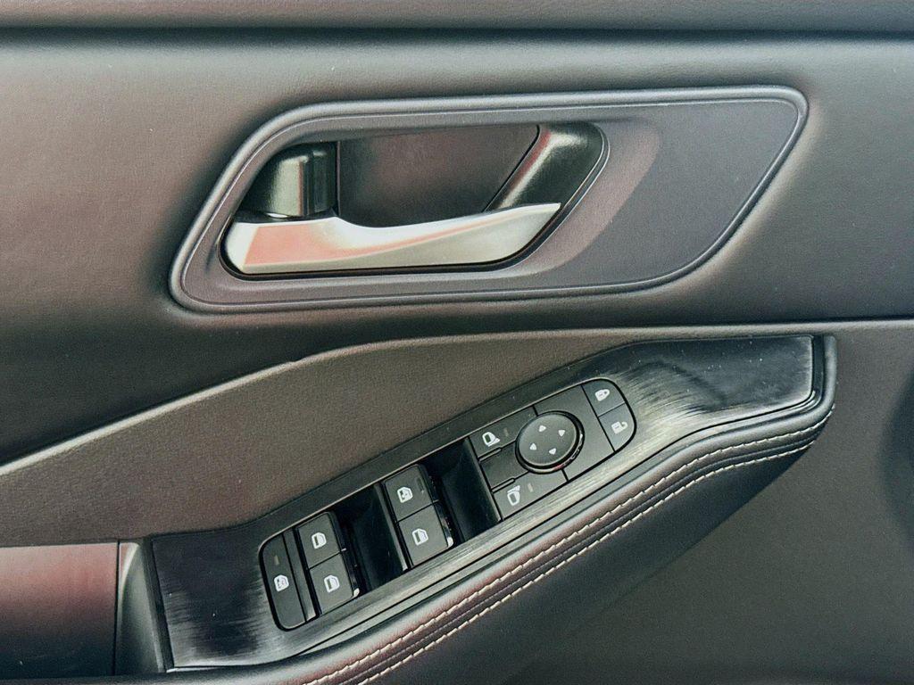 used 2024 Nissan Rogue car, priced at $21,790