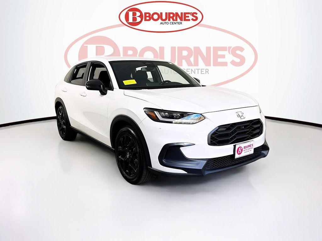 used 2025 Honda HR-V car, priced at $25,990