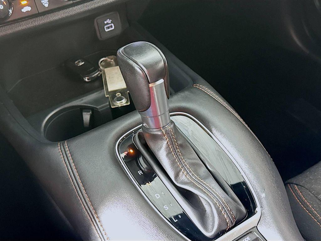 used 2025 Honda HR-V car, priced at $25,990