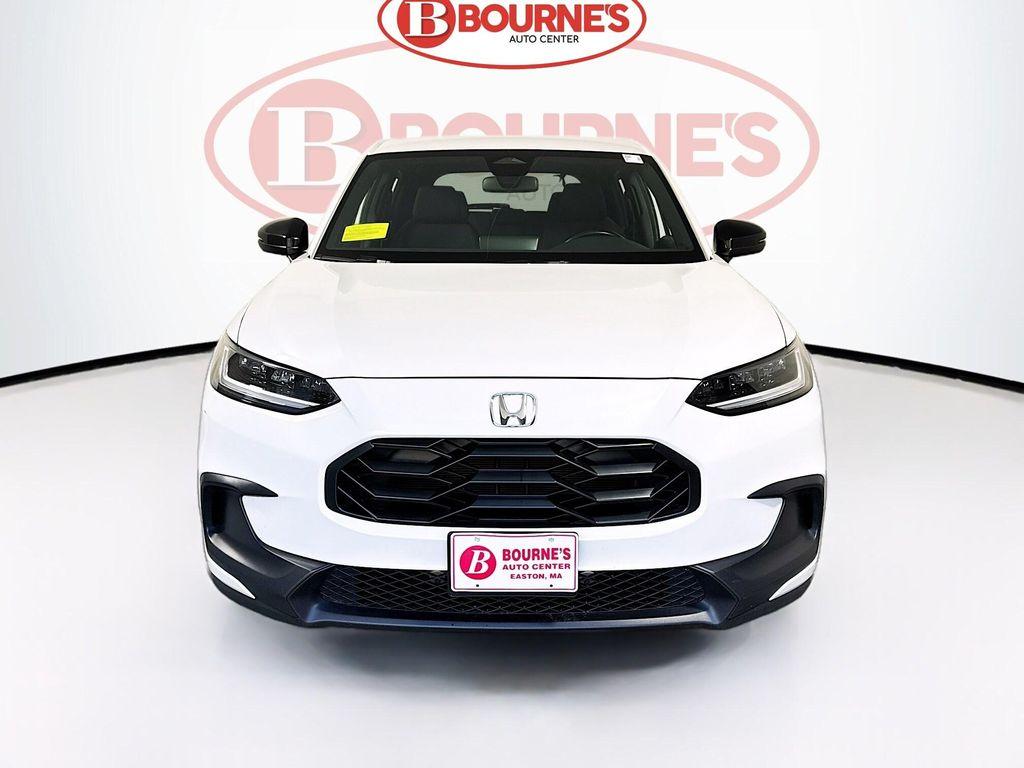 used 2025 Honda HR-V car, priced at $25,990