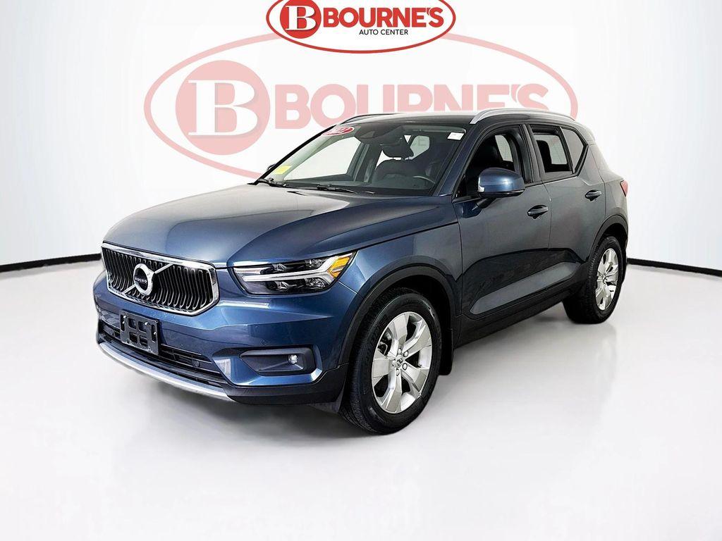 used 2022 Volvo XC40 car, priced at $25,490