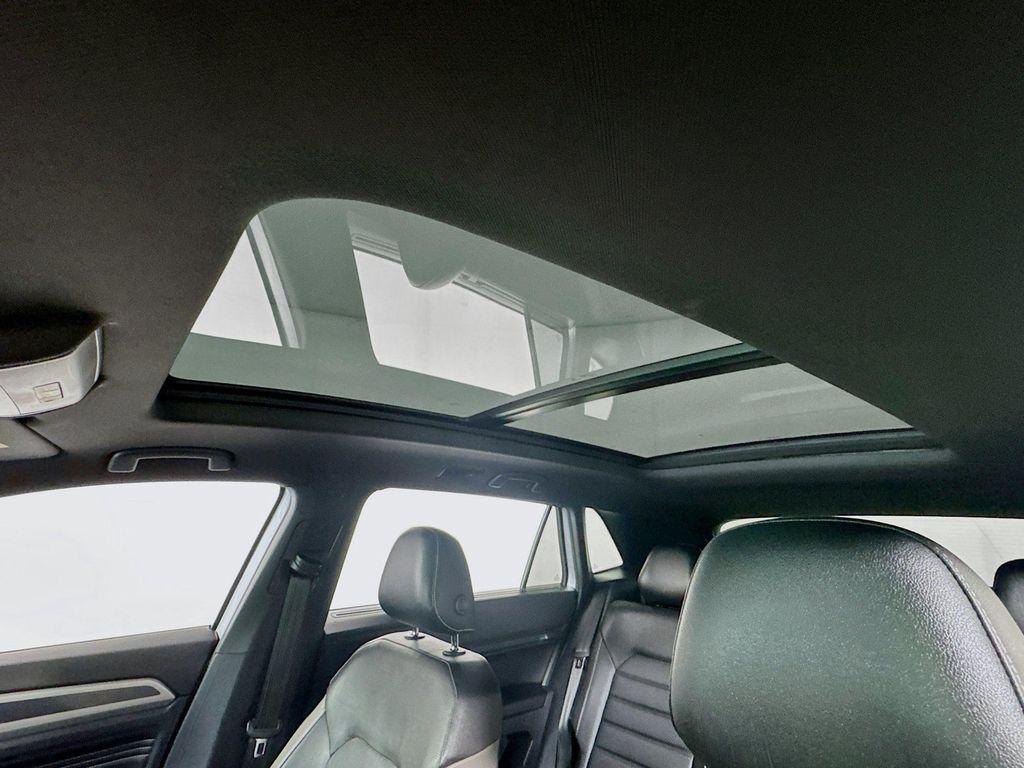 used 2020 Volkswagen Atlas Cross Sport car, priced at $25,590