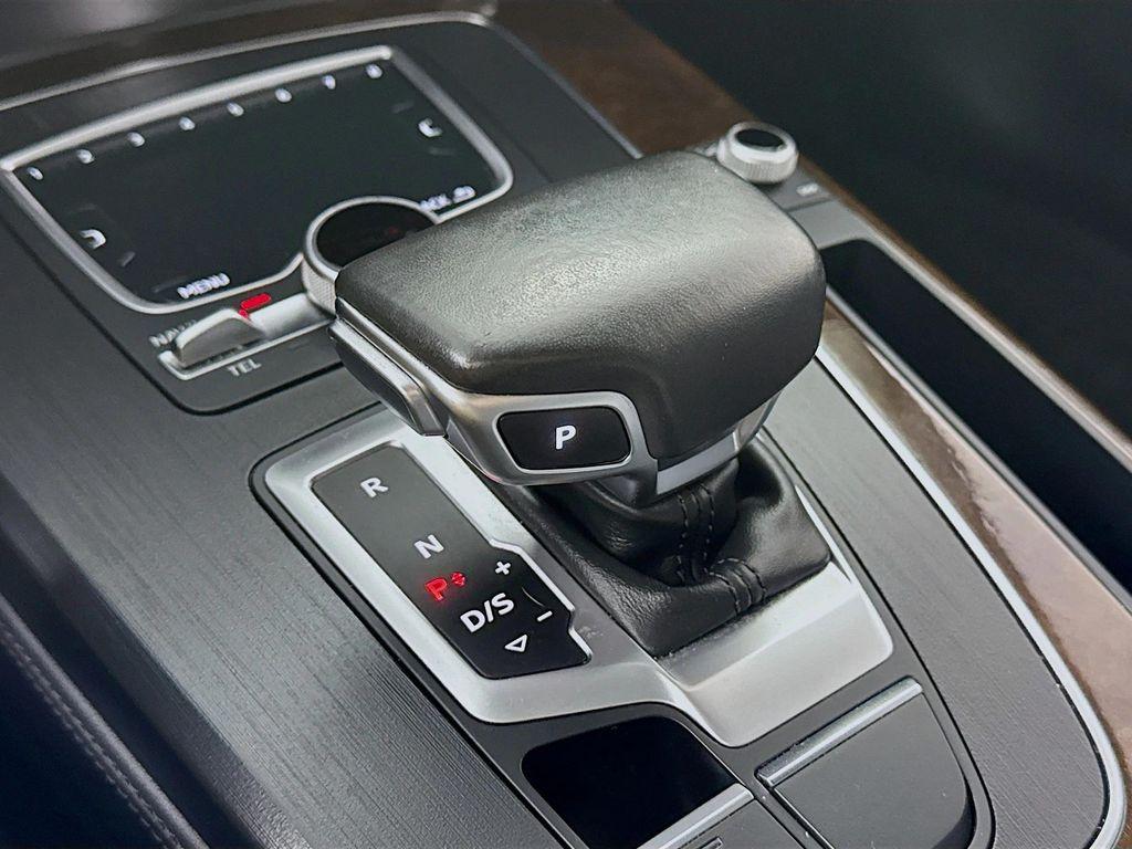 used 2020 Audi Q5 car, priced at $19,990