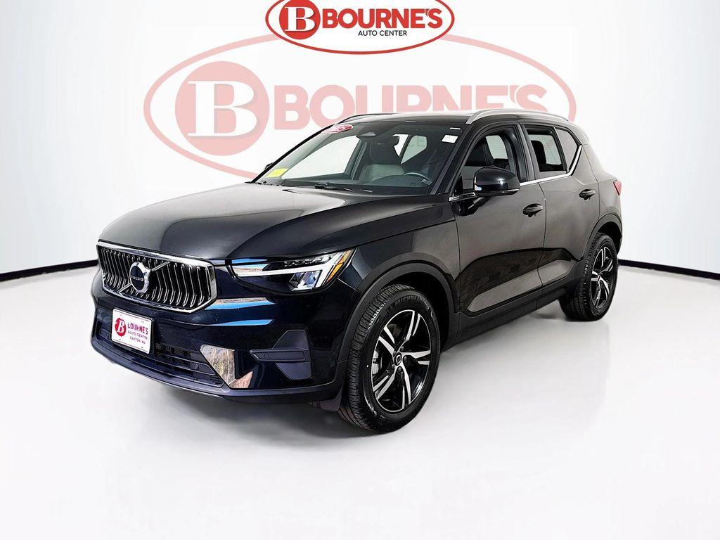 used 2025 Volvo XC40 car, priced at $28,490
