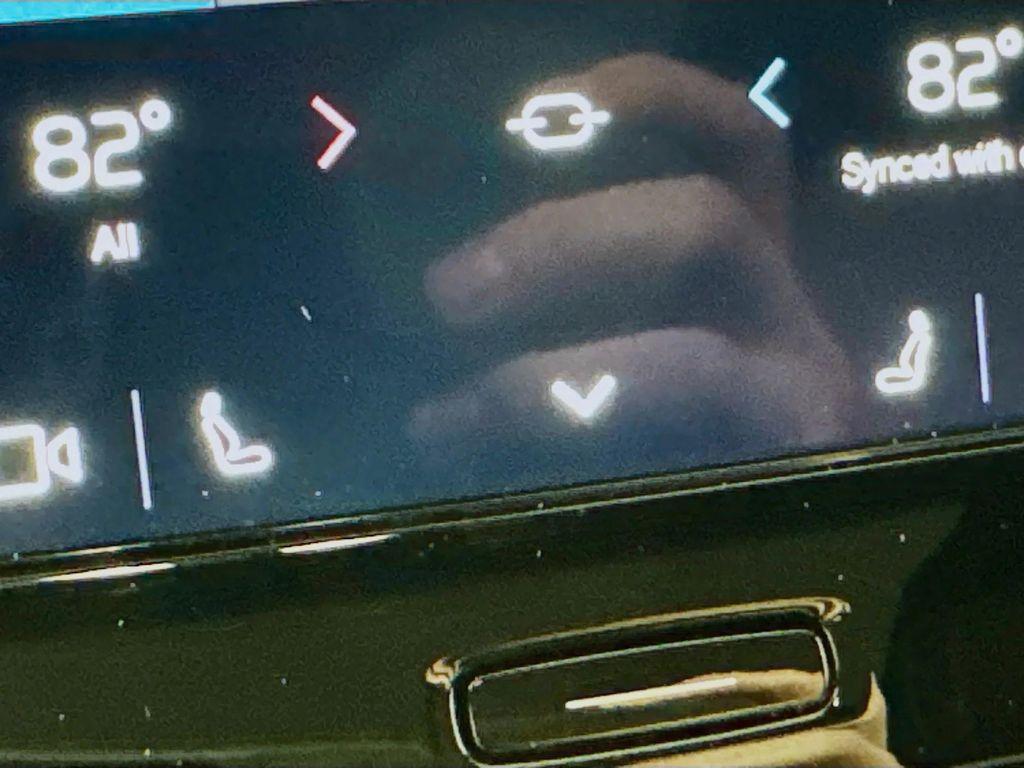 used 2025 Volvo XC40 car, priced at $28,490