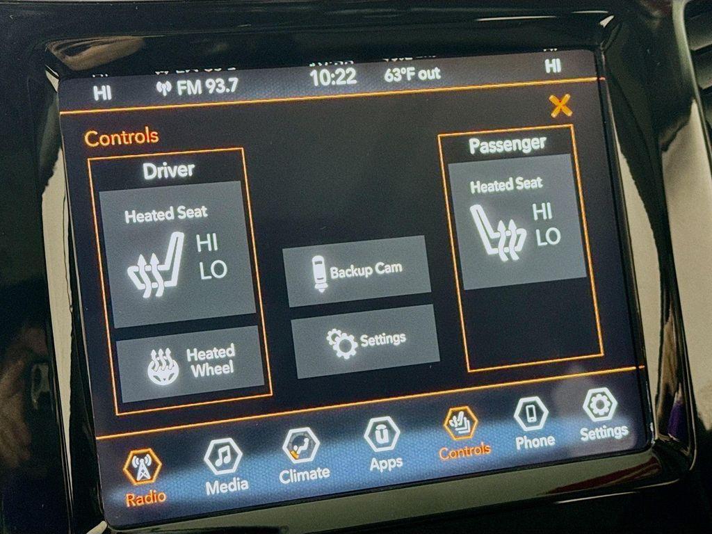 used 2021 Jeep Cherokee car, priced at $22,490