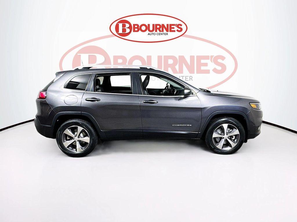 used 2021 Jeep Cherokee car, priced at $22,490