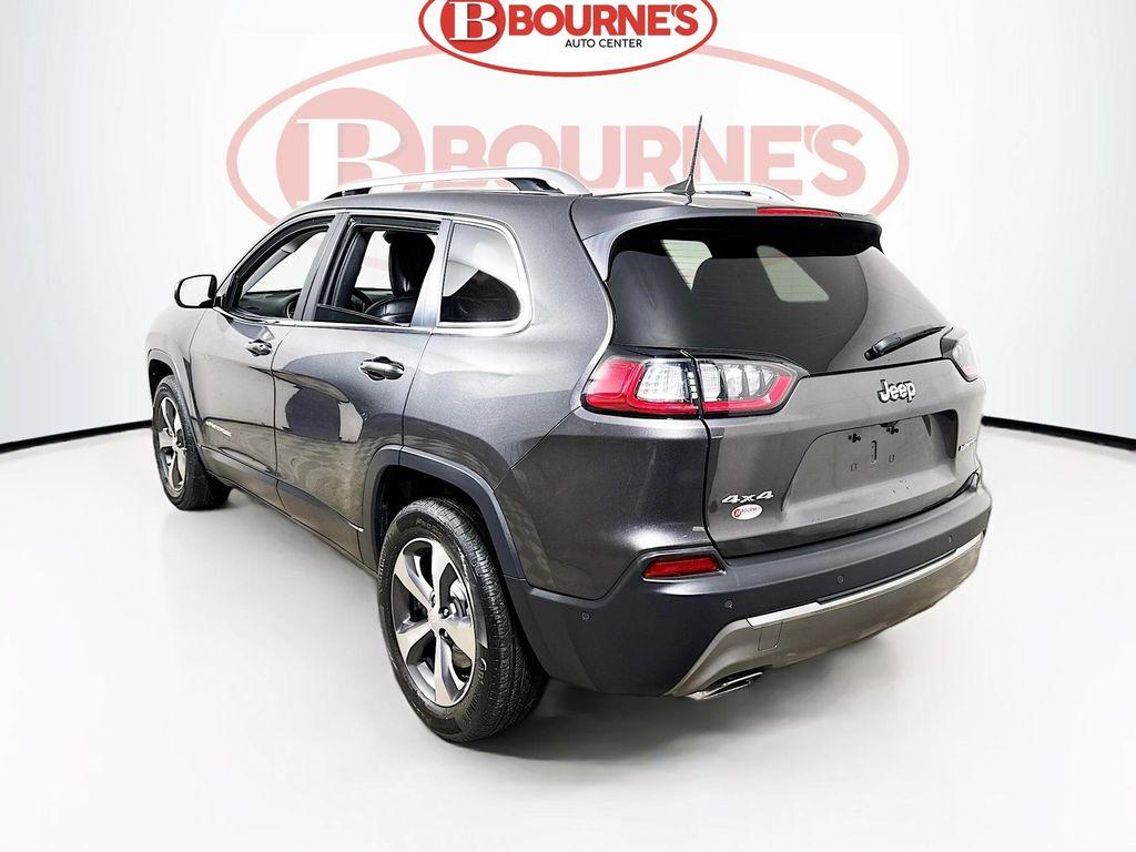 used 2021 Jeep Cherokee car, priced at $22,490