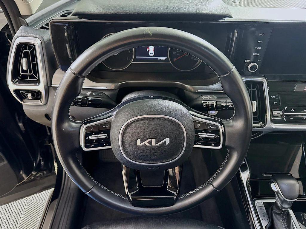 used 2022 Kia Sorento car, priced at $30,390