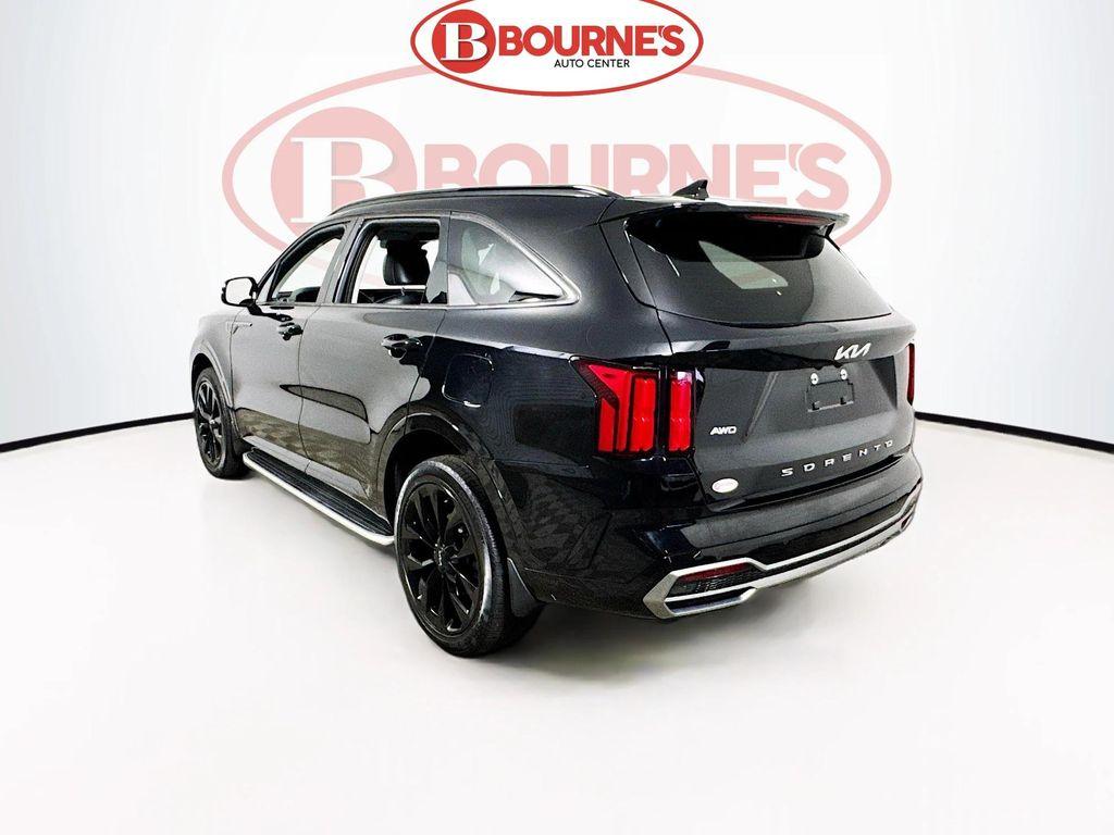 used 2022 Kia Sorento car, priced at $30,390