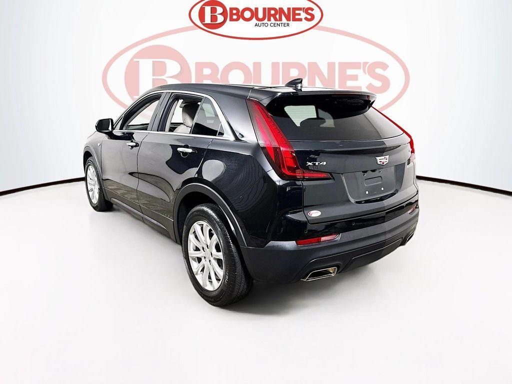 used 2021 Cadillac XT4 car, priced at $25,490