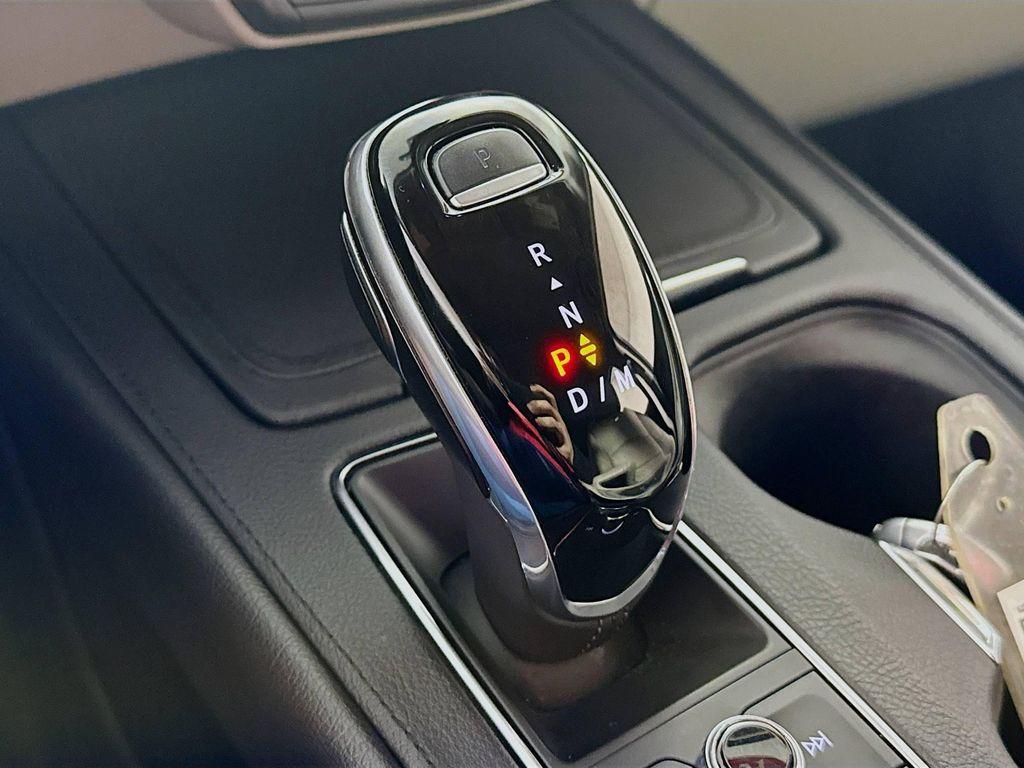 used 2021 Cadillac XT4 car, priced at $25,490