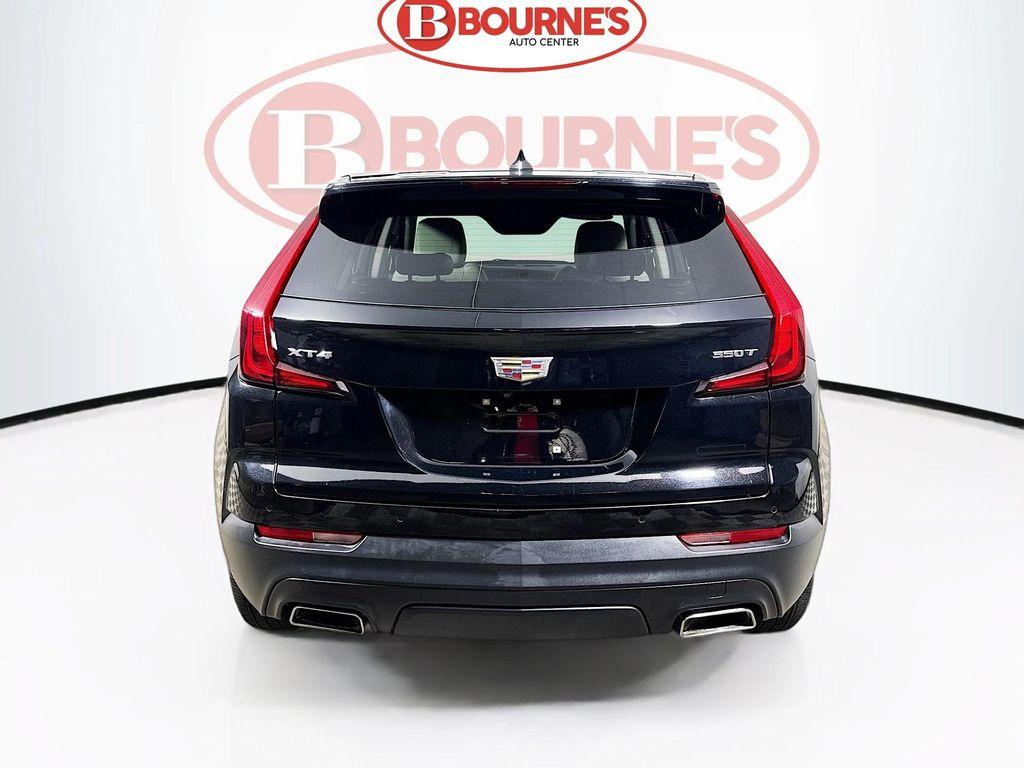 used 2021 Cadillac XT4 car, priced at $25,490