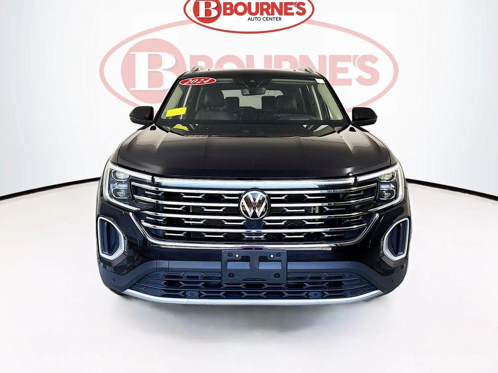 used 2024 Volkswagen Atlas car, priced at $34,990