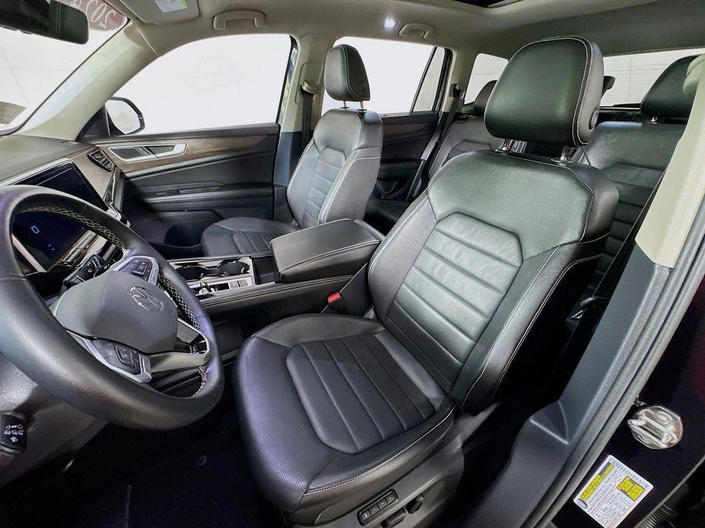used 2024 Volkswagen Atlas car, priced at $34,990