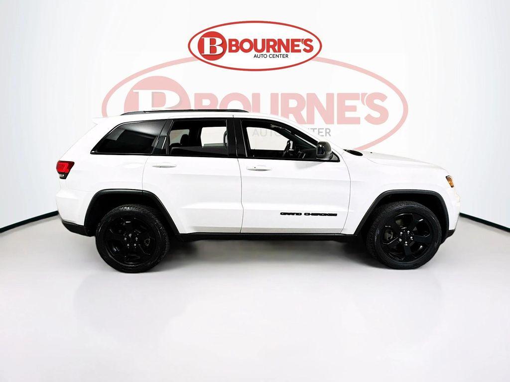 used 2021 Jeep Grand Cherokee car, priced at $23,490