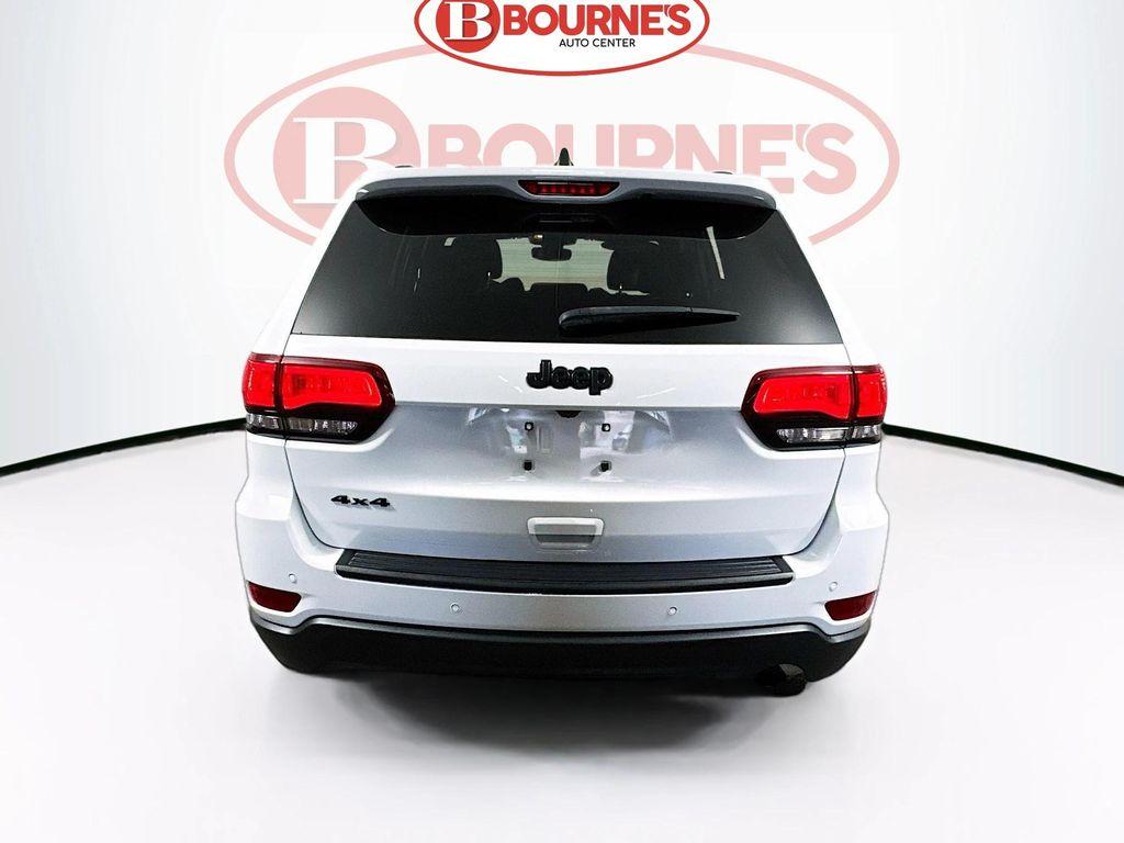 used 2021 Jeep Grand Cherokee car, priced at $23,490