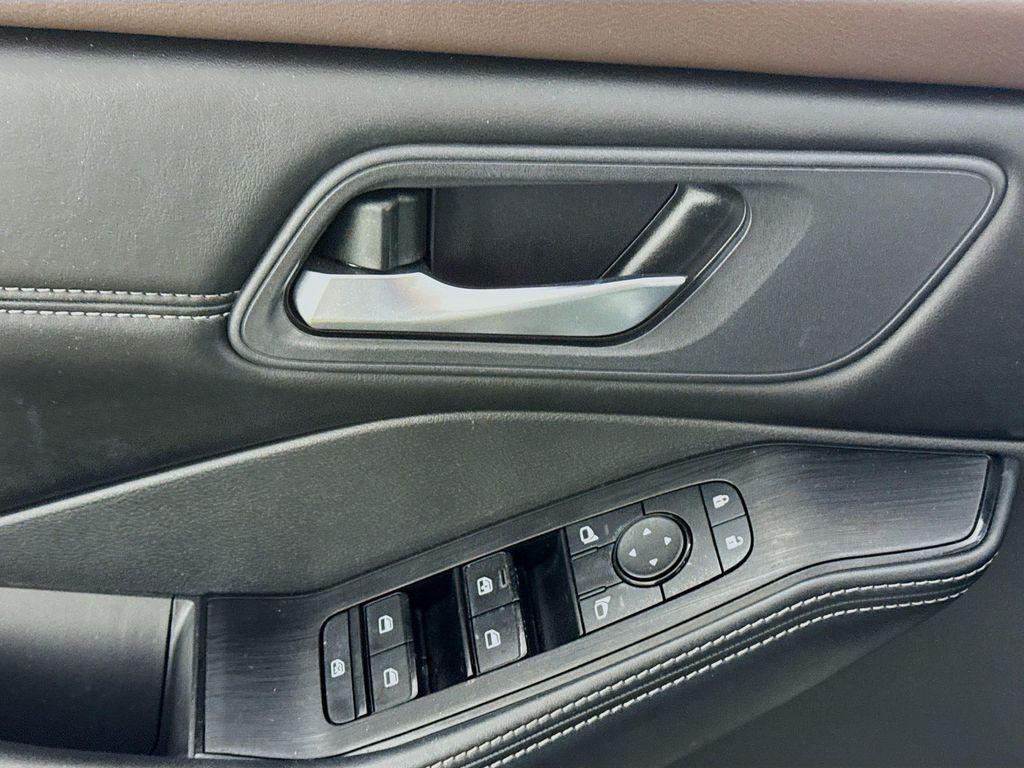 used 2023 Nissan Rogue car, priced at $21,490