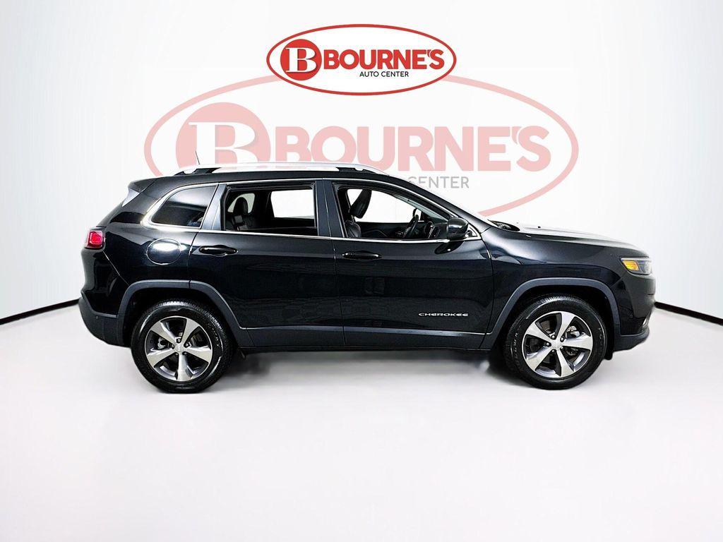 used 2021 Jeep Cherokee car, priced at $19,990