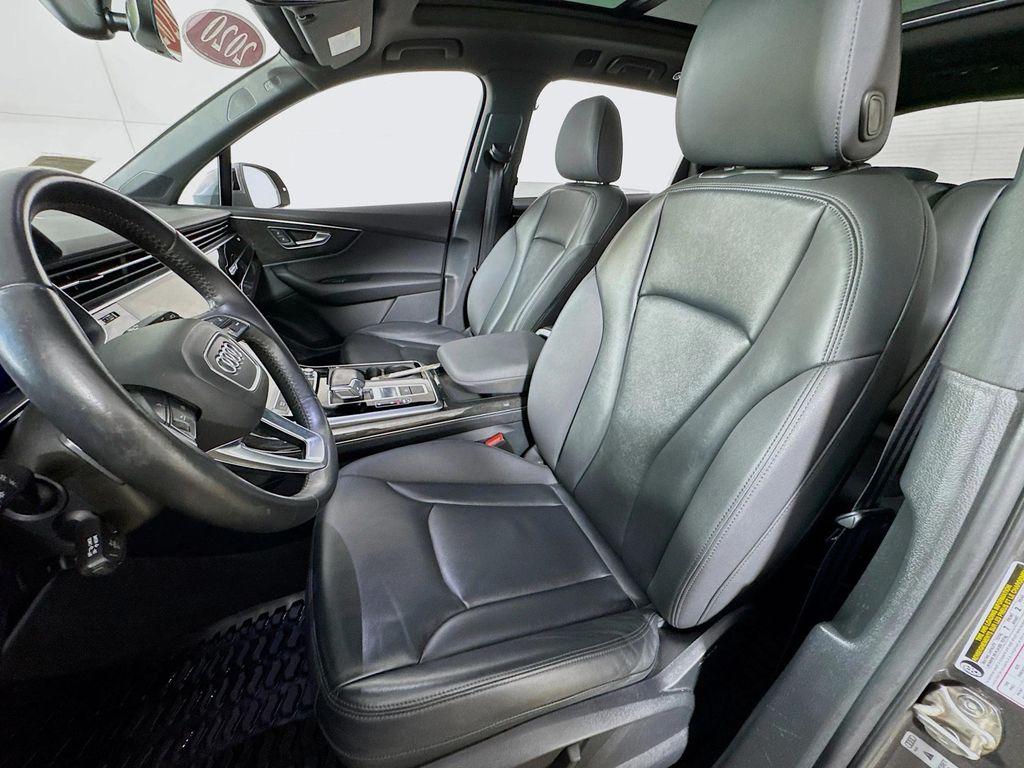 used 2020 Audi Q7 car, priced at $28,390